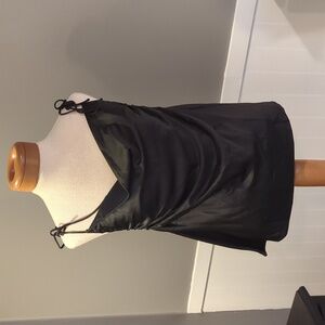 Lulu's silky black top